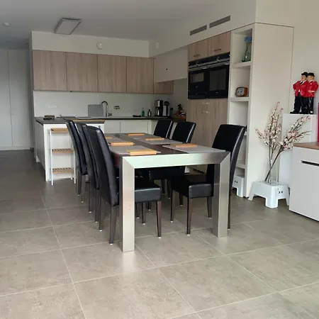 La Madeleine De Panne